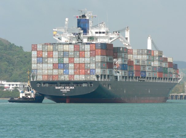 180- Encore un Panamax bien charge! 